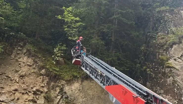 Trabzon’da Dron Arama Çalışması Sırasında Mahsur Kalan Baba ve Oğlu Kurtarıldı