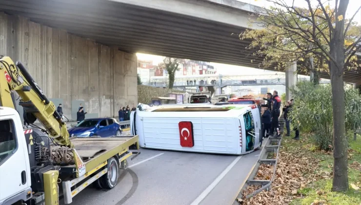 Trabzon’da Üç Araçla Trafik Kazası: Bir Yaralı